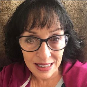 Meet your Posher, Karen